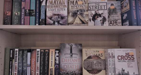 Daiļliteratūra angļu valodā
