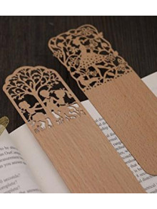 Koka grāmatzīme. Wonders, wooden bookmark