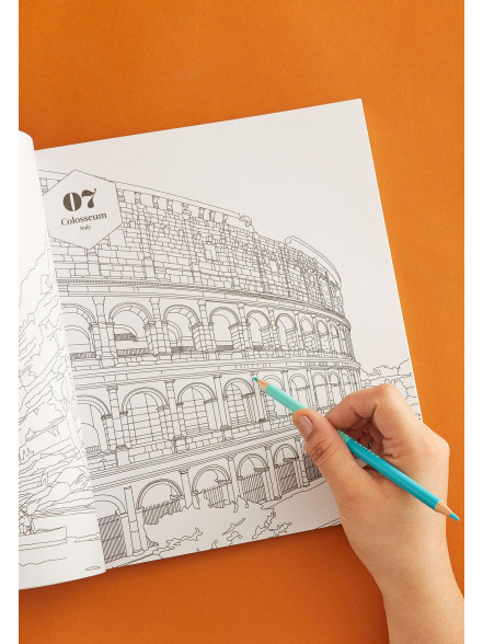 Ultimate Travelist Colouring Book